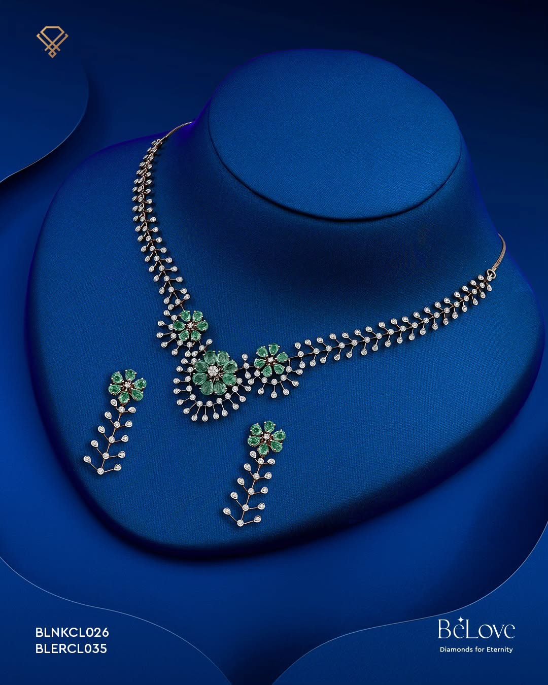 Diamond and 18K gold necklace on dark velvet — AGN Gold & Diamonds